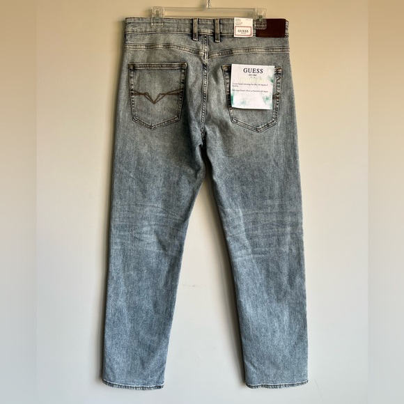 Guess Men’s Mason Jeans - Picture 3 of 7